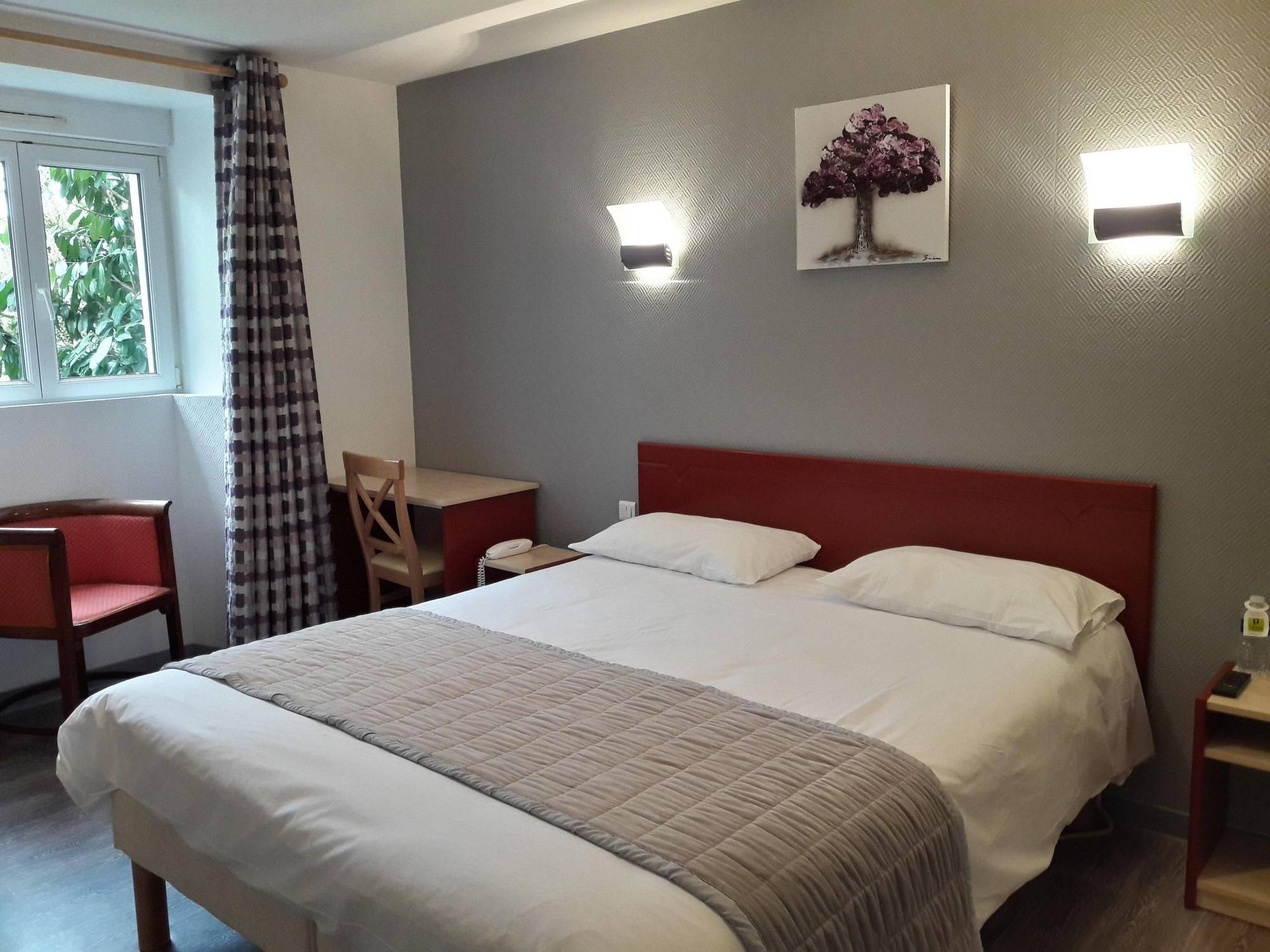 Relais Du Lac Villegusien-le-Lac Zewnętrze zdjęcie
